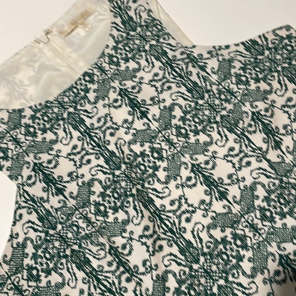 Under‎ skies dress